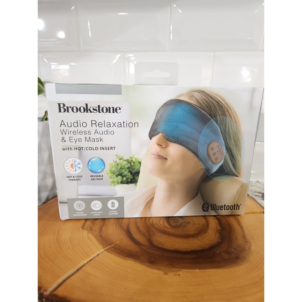 Brookstone Wireless Bluetooth Audio Relaxation Eyemask - New Box